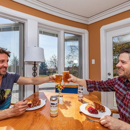 Fox Point Inn Parrsboro Ngoại thất bức ảnh
