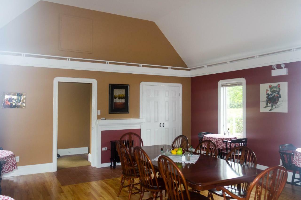 Fox Point Inn Parrsboro Ngoại thất bức ảnh